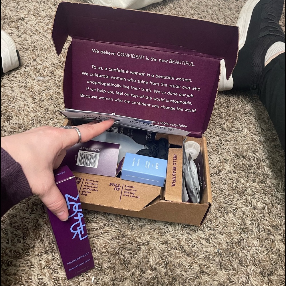 Madison Reed Hair Dye 6NCG Sardinia Red